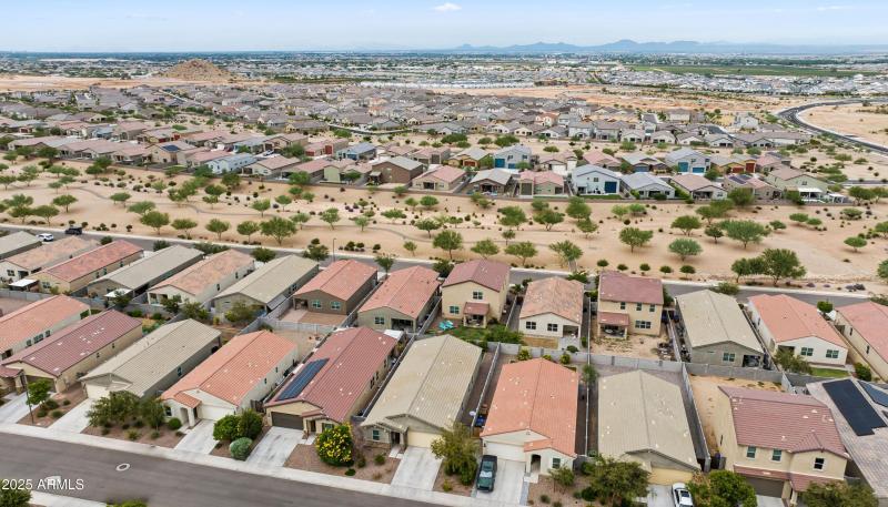 4098 w Coneflower Lane