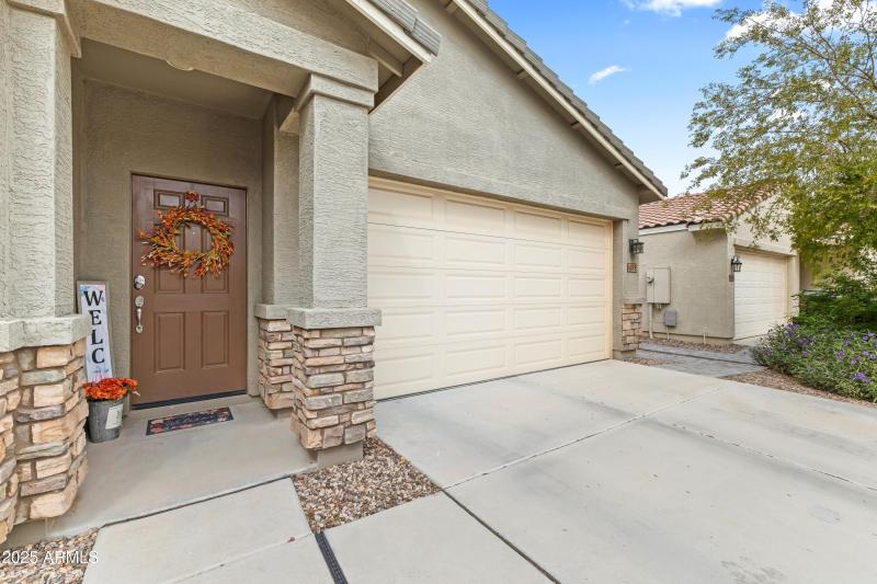 4098 w Coneflower Lane