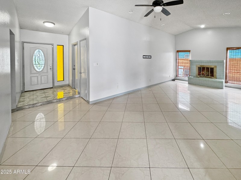 391b117cae9d01f6092431d475efd13b7340ed21