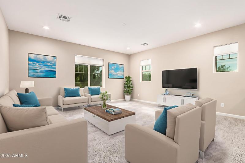 3925 S Garrison Spacious Loft