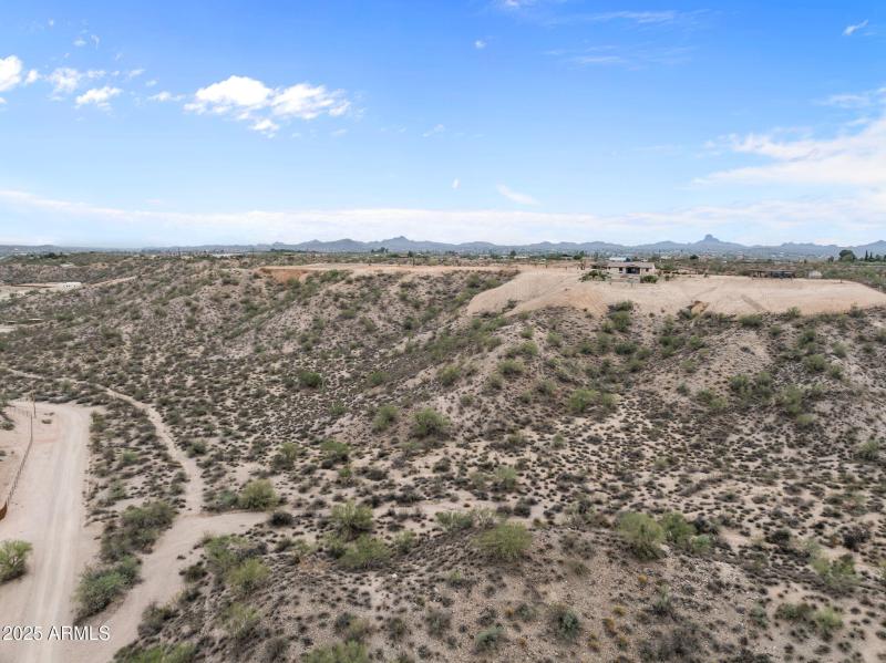 10-web-or-mls-DJI_20251009154131_0172_D