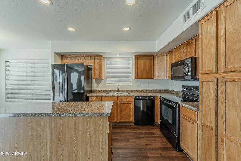 15-web-or-mls-Medlock-15