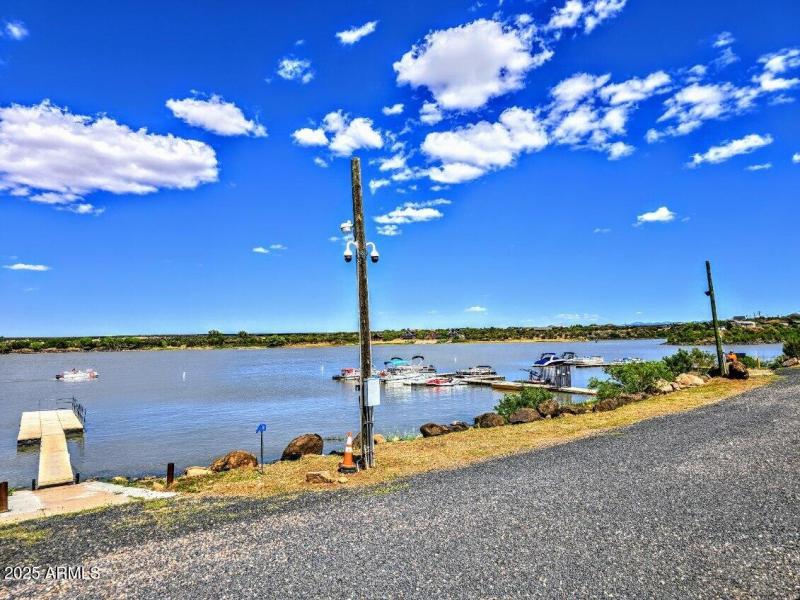 Showlow Lake Pic 1