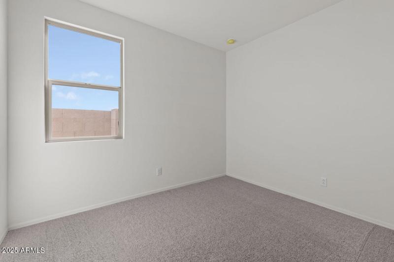 KBPHX_MIR_EntradadelOro-Lot30_8270_1-120