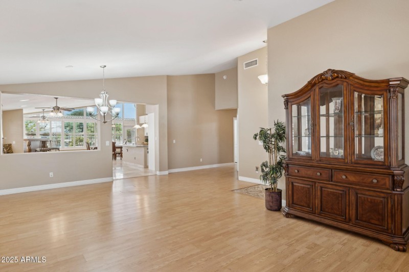 5-web-or-mls-19927-n-108th-ln - Copy - C