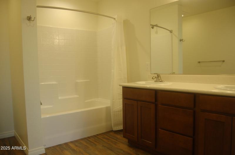 Master Bath with tubshower