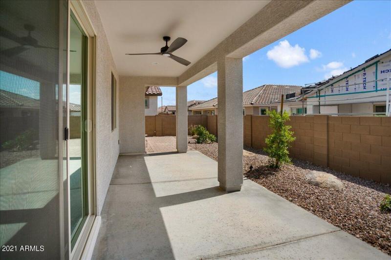 26-24973 North 172nd Drive 26