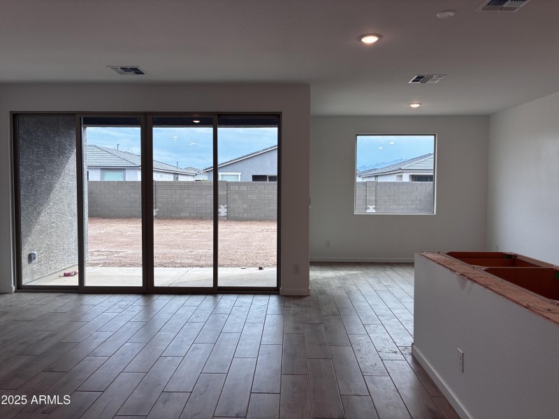 006 Great Room and Dining