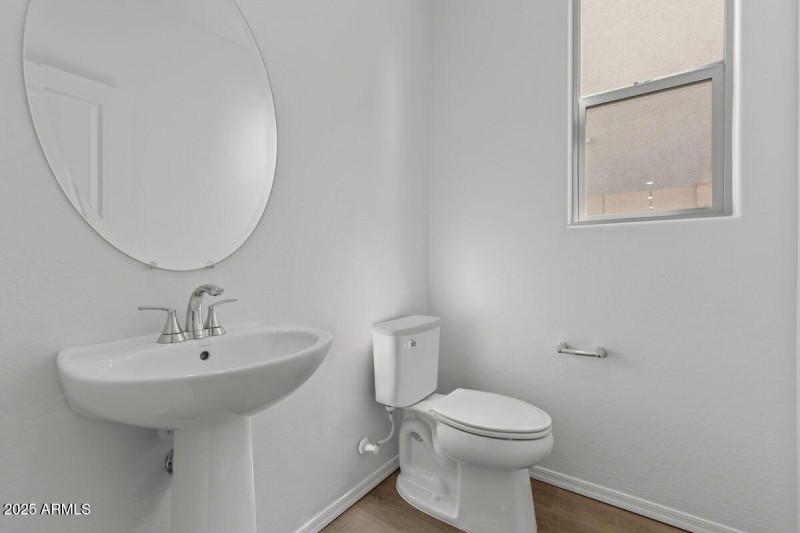 KBPHX_MIR_DesertOasis-Lot141_8570_1-1200