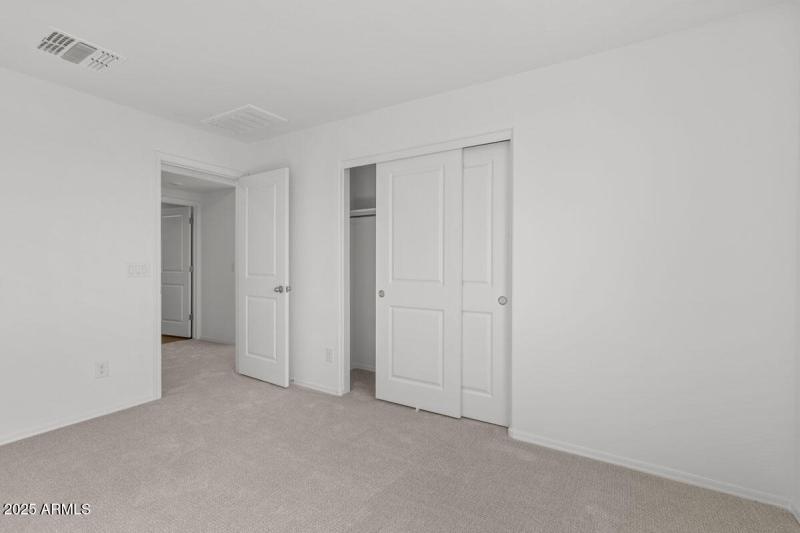 KBPHX_MIR_DesertOasis-Lot141_8594-1200