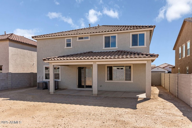 KBPHX_MIR_DesertOasis-Lot142_8703-1200