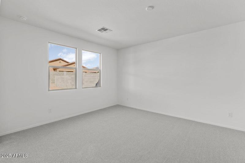 KBPHX_MIR_DesertOasis-Lot142_8779-1200