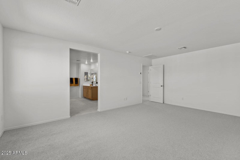 KBPHX_MIR_DesertOasis-Lot142_8821-1200