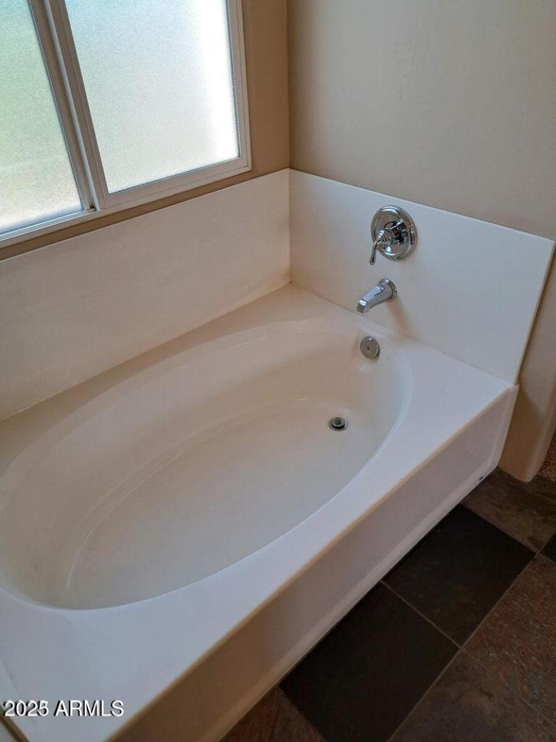 20230823190131069519000000-o