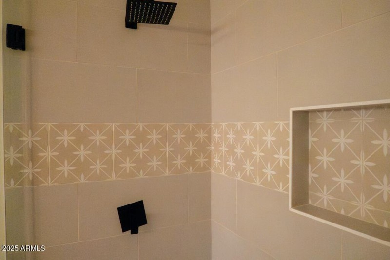 IMG_9395-Enhanced-NR