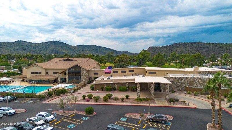 Moon Valley Country Club