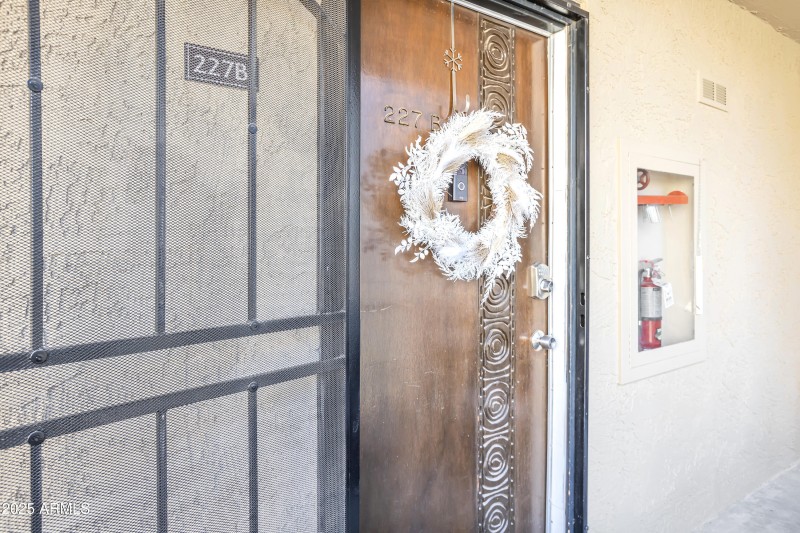 EB4D0F35-7E2B-40C9-A358-EF83FAA534FB