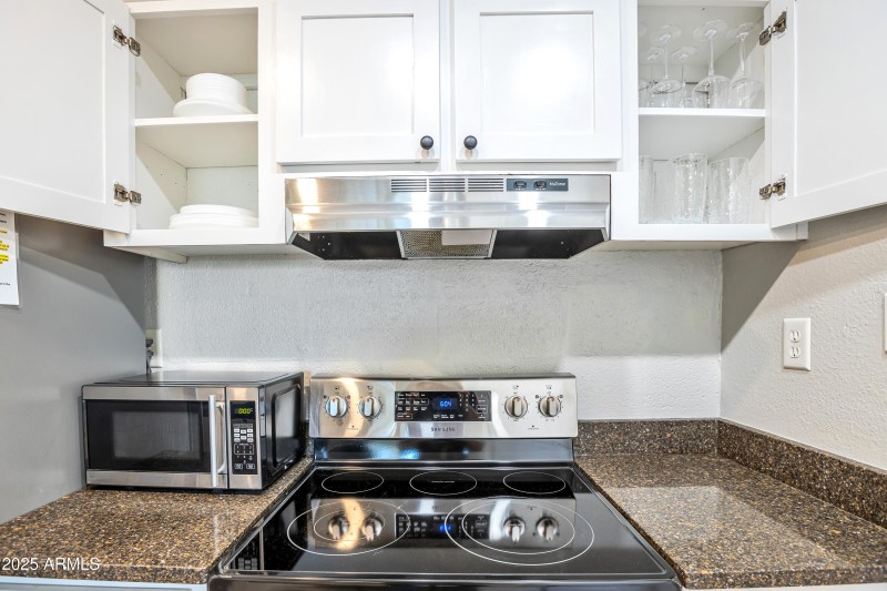 EF2C604D-A8C9-4C0F-B4D4-A463BBF6AA85