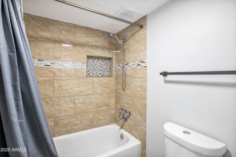 B8CF623F-98B8-4579-A7C8-F2947D28906E