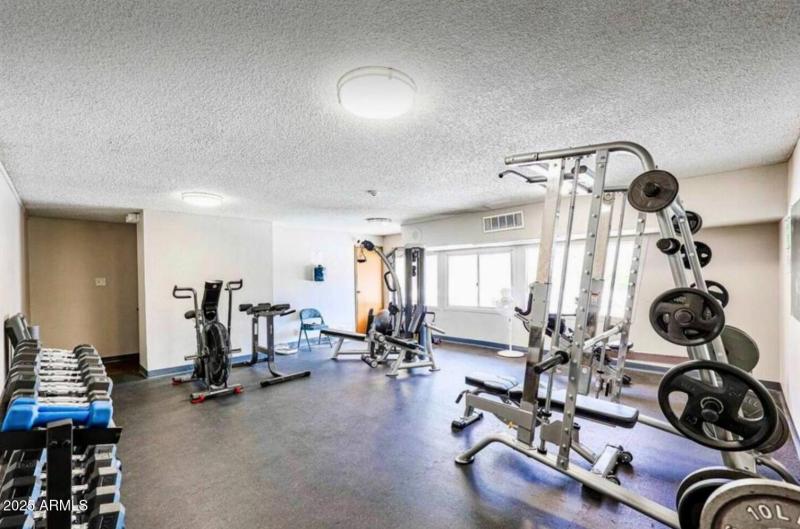 Screen Shot 2025-10-13 at 18.02.03