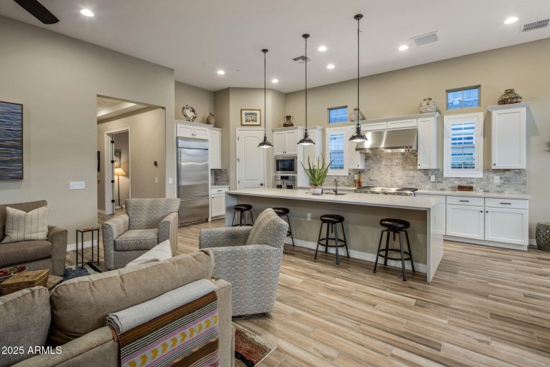 65-web-or-mls-D46A2199