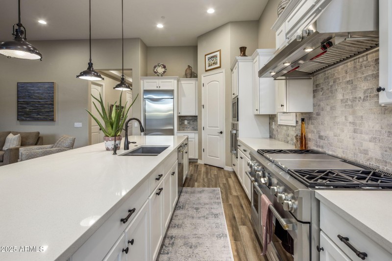 66-web-or-mls-D46A2204