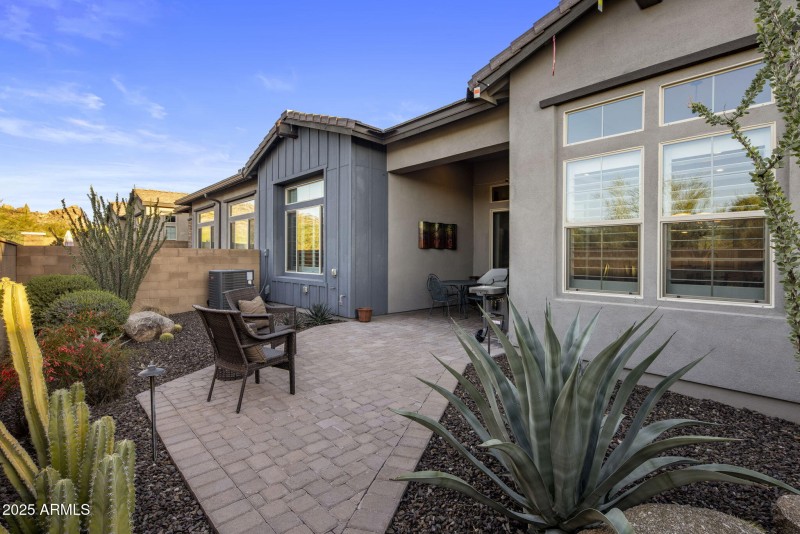 50-web-or-mls-D46A2110