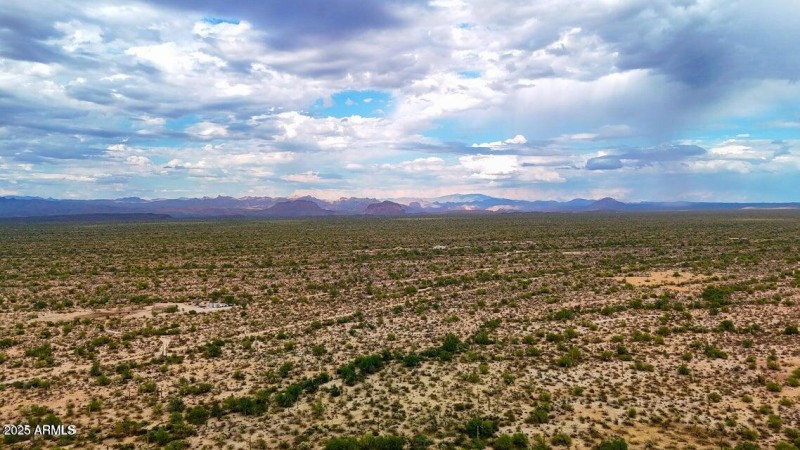 20251009155639446667000000-o (1)