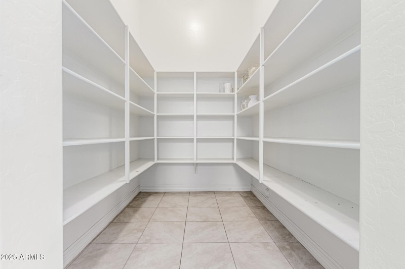 walkin pantry