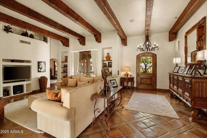 ENTERING HOME TO LIVING ROOM