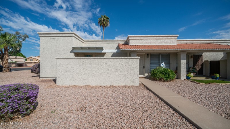 765 N Arrowhead Exterior Photos-3