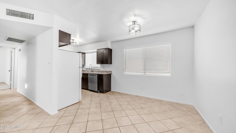 765 N Arrowhead (3)