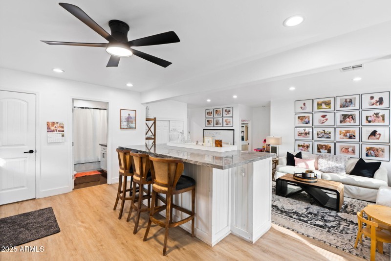kitchen bar