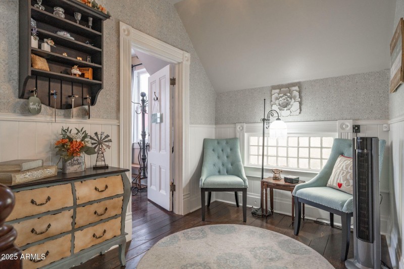 38-web-or-mls-2516-willow-creek-rd