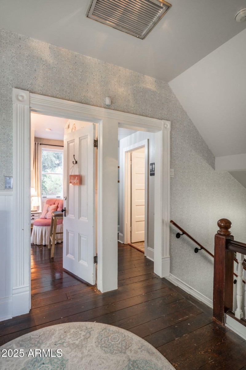 40-web-or-mls-2516-willow-creek-rd