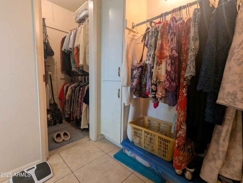 Master Bedroom Closet