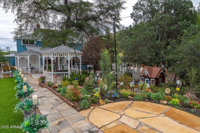 67-web-or-mls-2516-willow-creek-rd