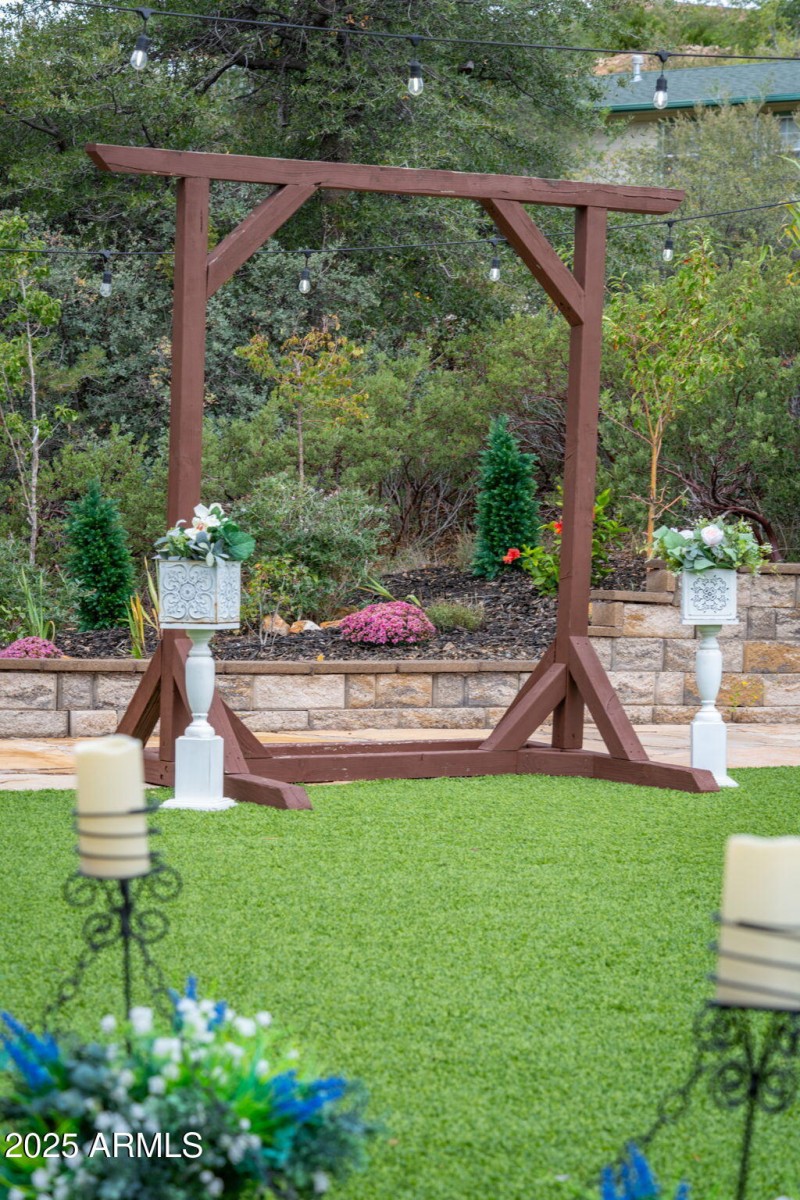 70-web-or-mls-2516-willow-creek-rd