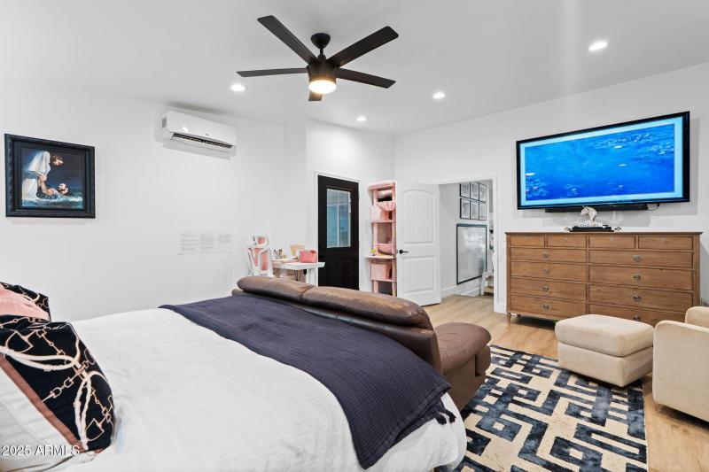 primary suite