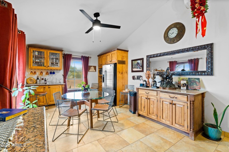barn lounge/kitchen