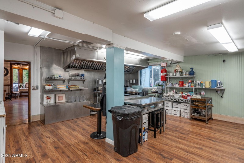 95-web-or-mls-2516-willow-creek-rd