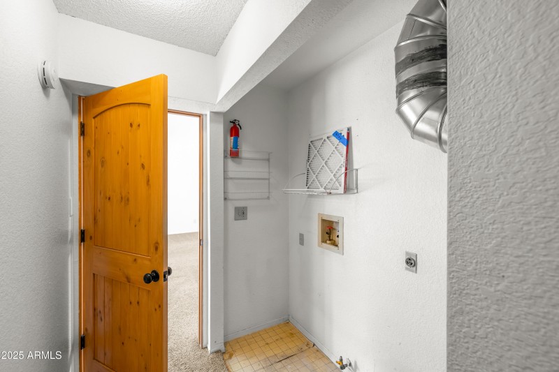 Full Laundry Hookups