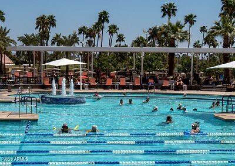 RHJohnsonRecCenterMH-400x284