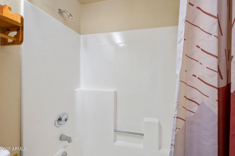 22-Primary Bathroom_1