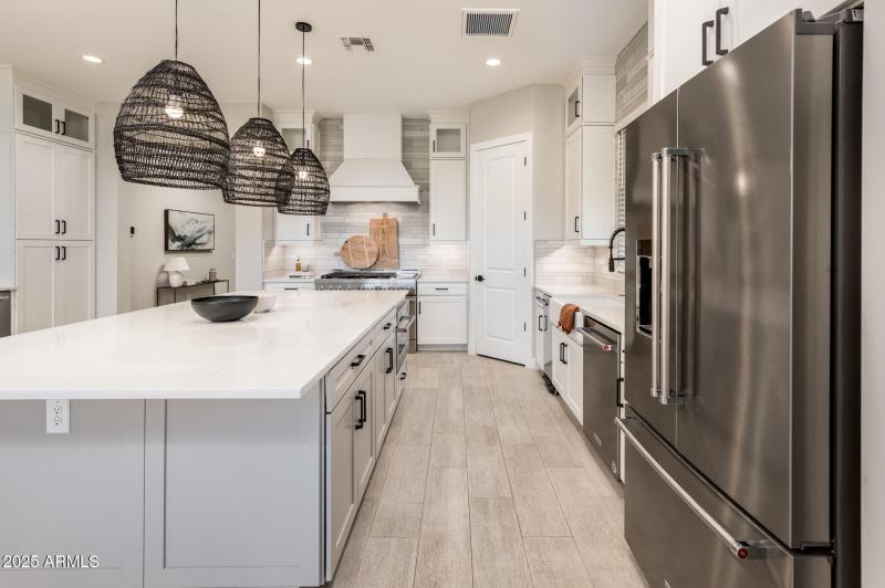 6615 E Libby St - Web-15