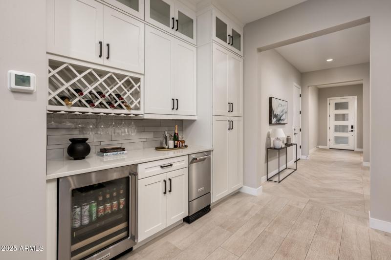 6615 E Libby St - Web-20