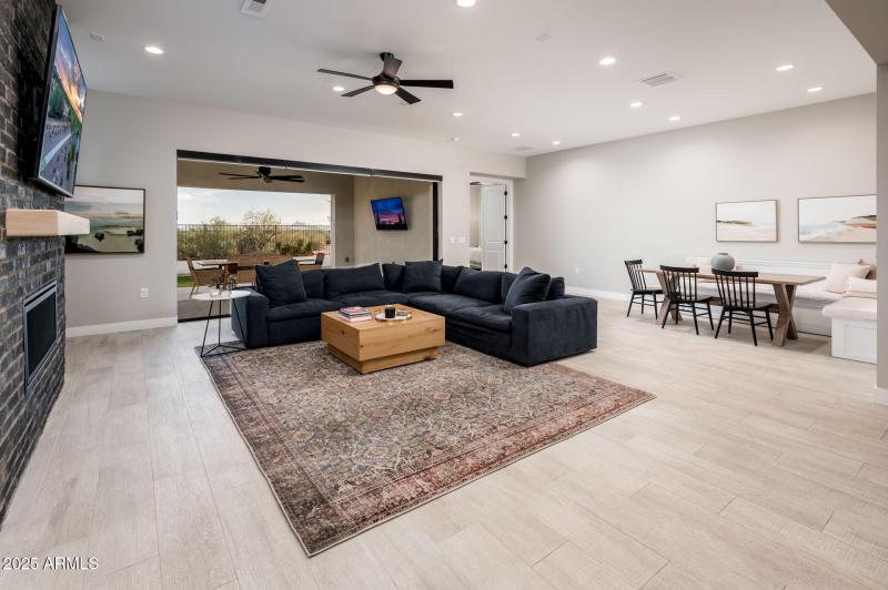 6615 E Libby St - Web-28