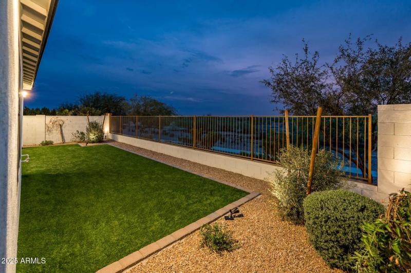 6615 E Libby St - Web-63