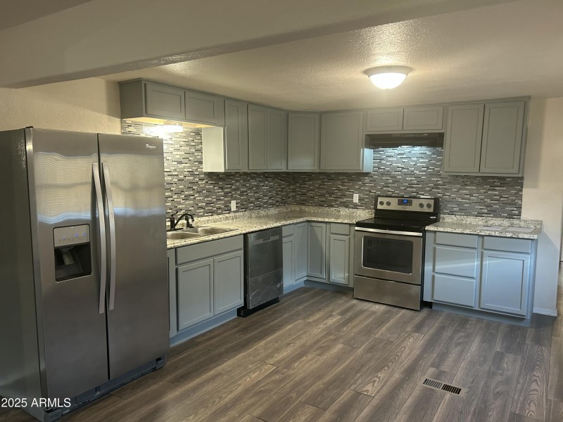 -2027539226237413748