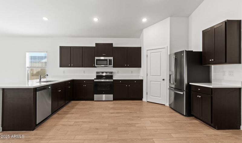 MR Lot #64 Kitchen 3 (Large)